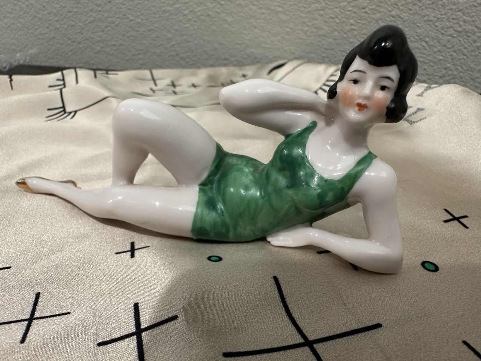 MINT 1920s Art Deco German Porcelain Bathing Beauty Figurine 5\