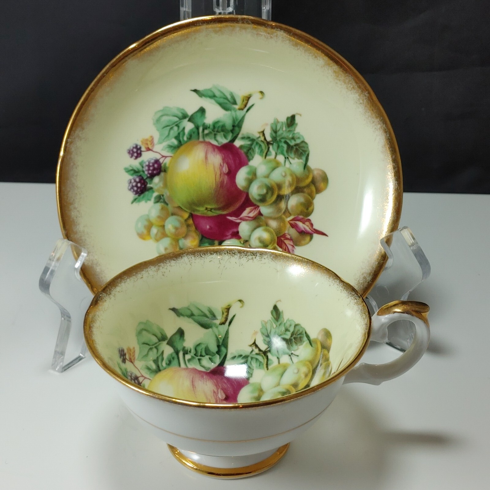 Vtg Royal Grafton Bone China Apple & Grapes Teacup & Saucer Set Yellow/Gold