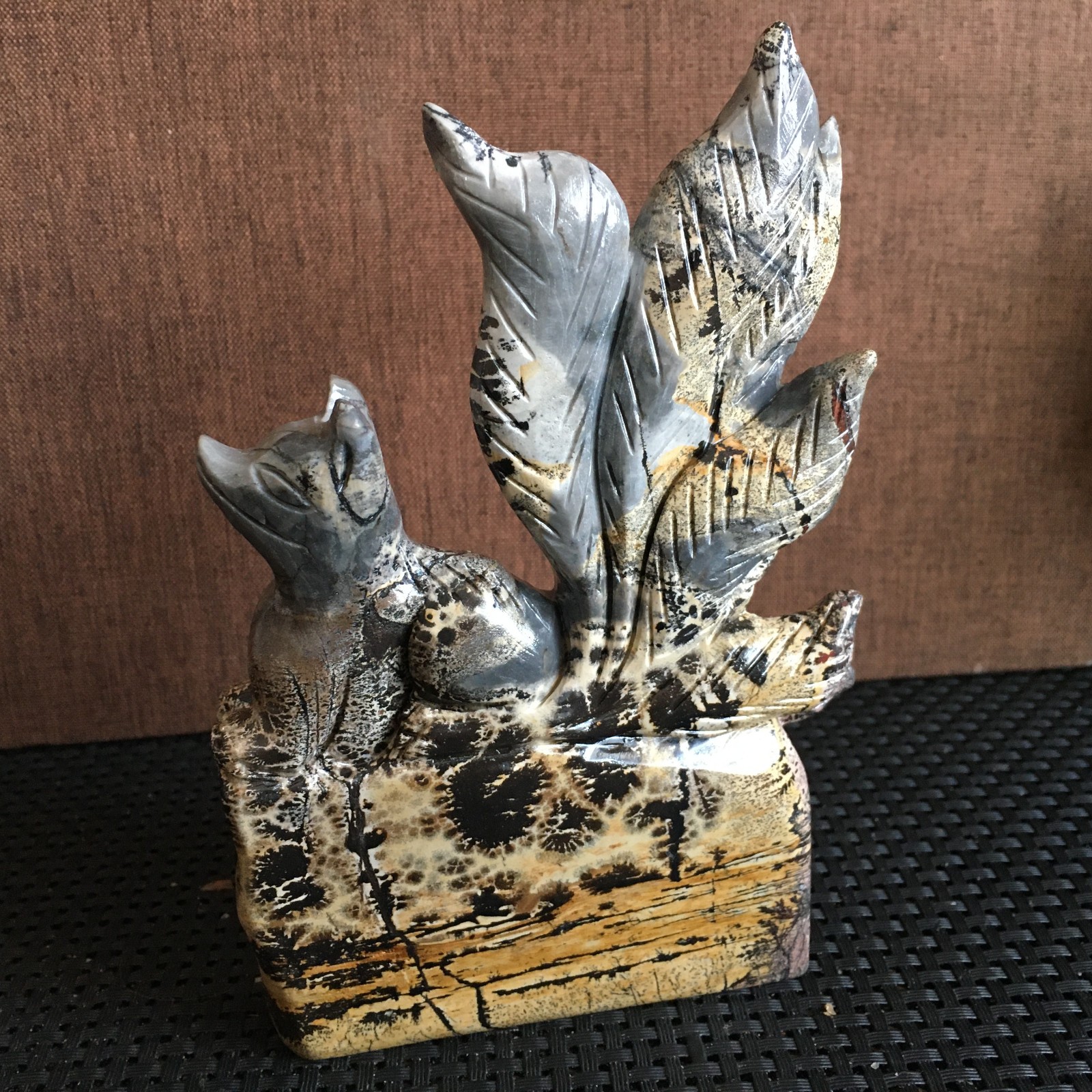 412g Natural Chinese Painting Stone Crystal Carving nine-tailed fox home decor