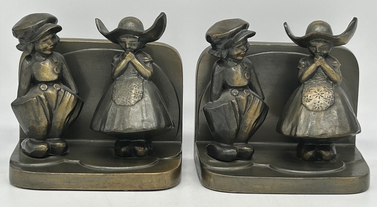 Dutch Children Bookends, Frankart ca. 1934