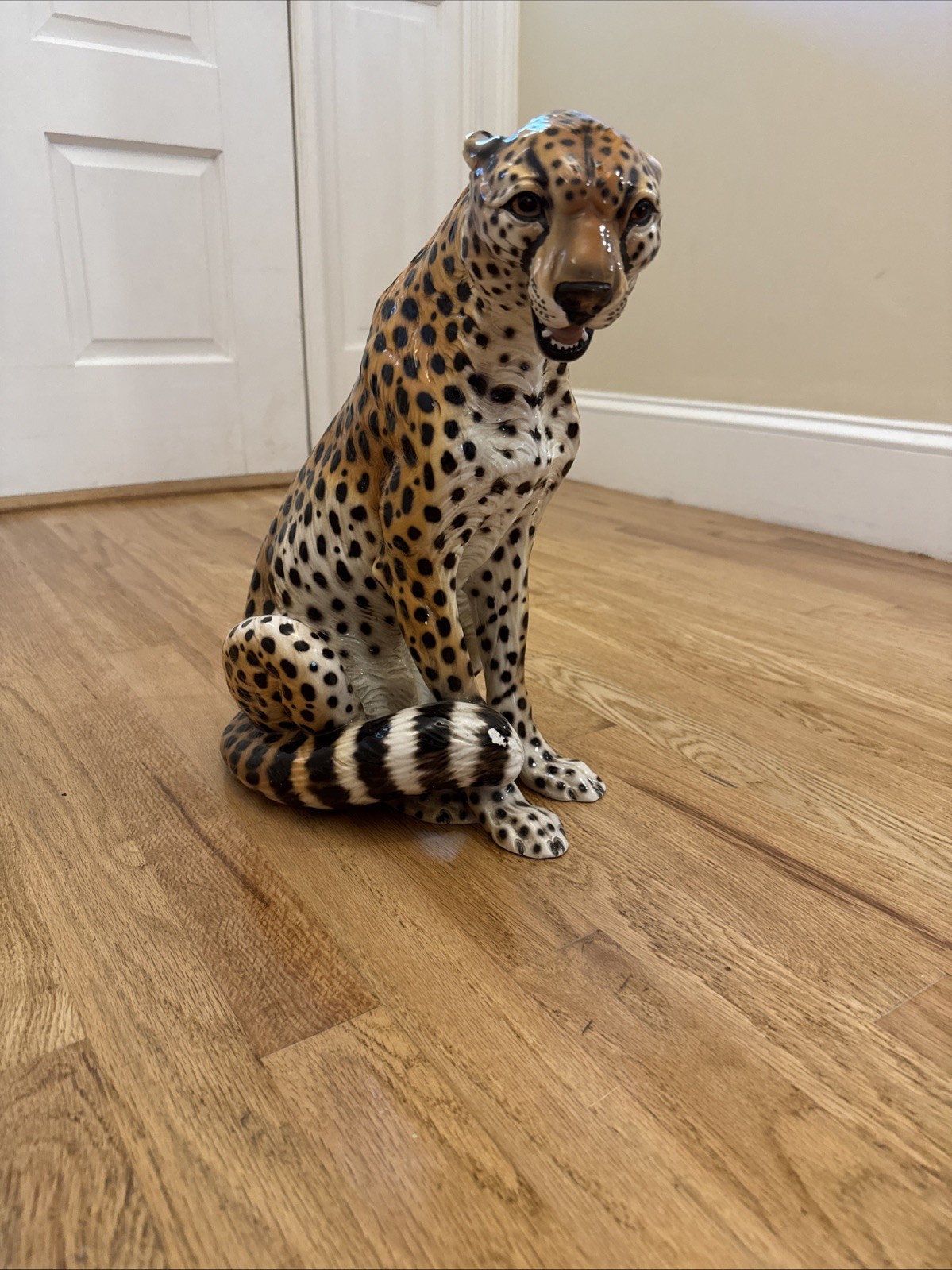 Giovanni Ronzan 1960s Cheetah Leopard Ceramic sculpture made in Italy 1454/1