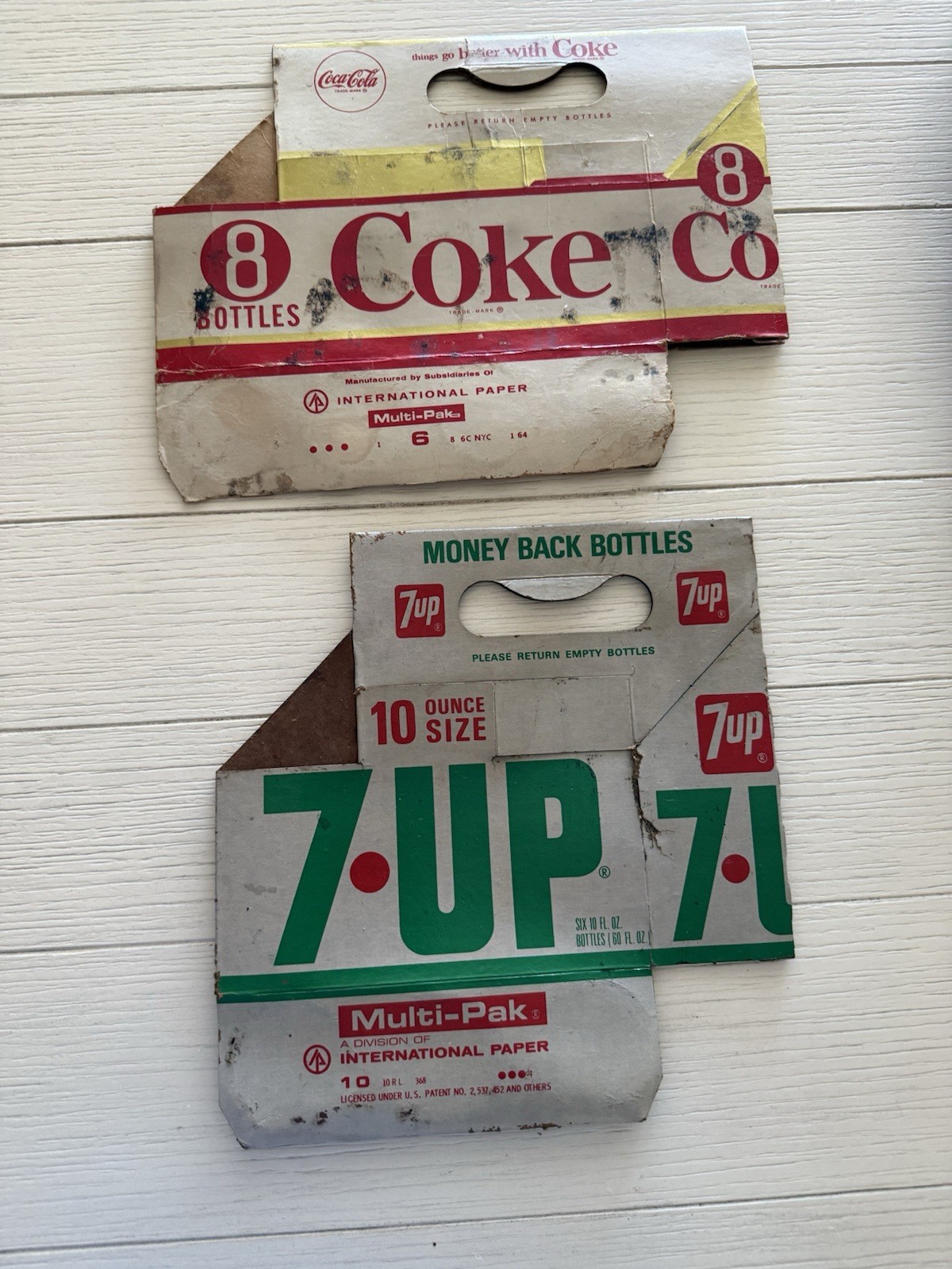 Vintage 10 Oz Size 7-UP & Coke Bottle Cardboard Cartons