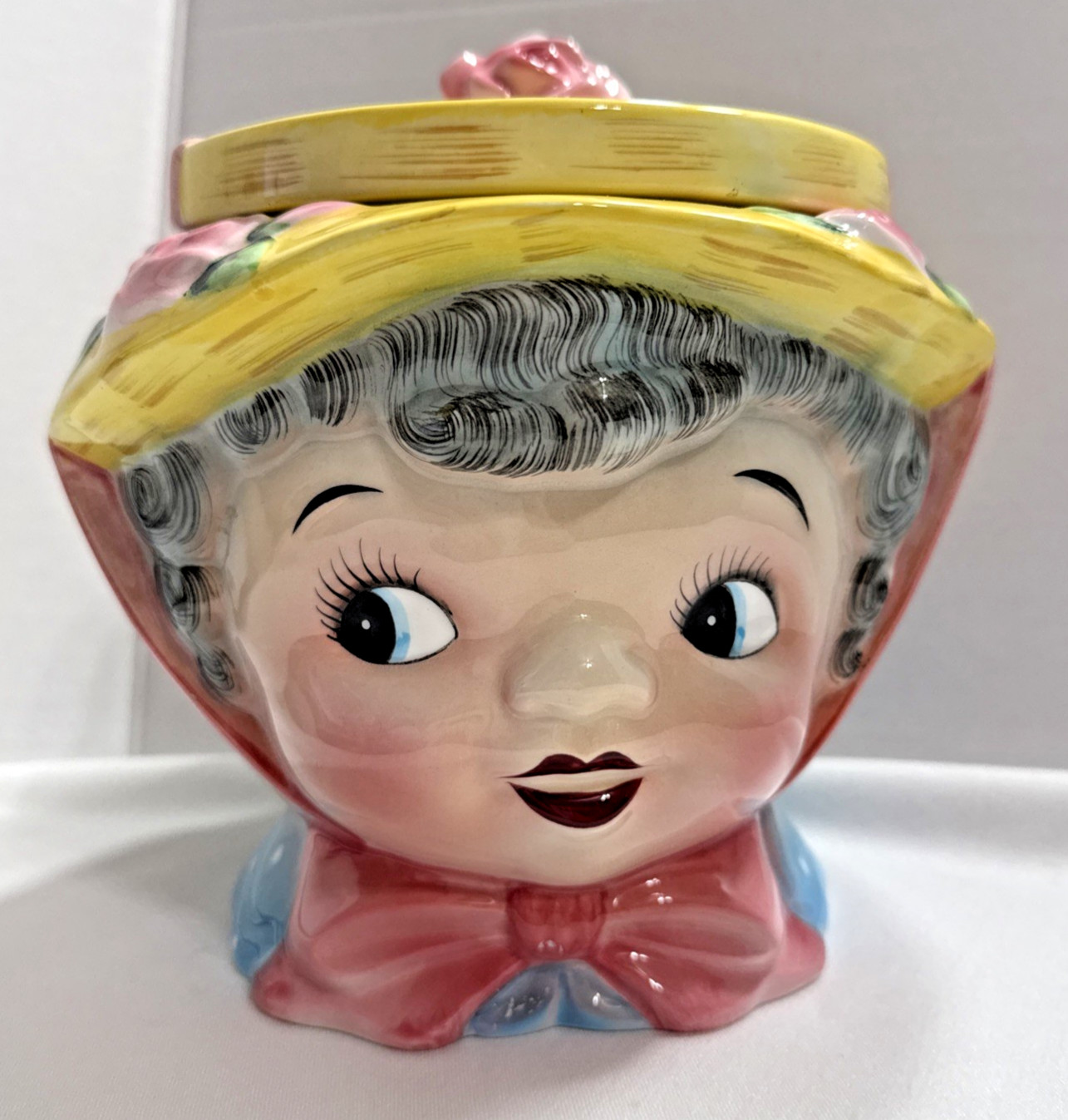 Vintage Geo Z Lefton Gray Haired Miss Dainty Cookie Jar Japan 040 Nice signed Vintage Geo Z Lefton Gray Haired Miss Dainty Cookie Jar Japan 040 Nice signed