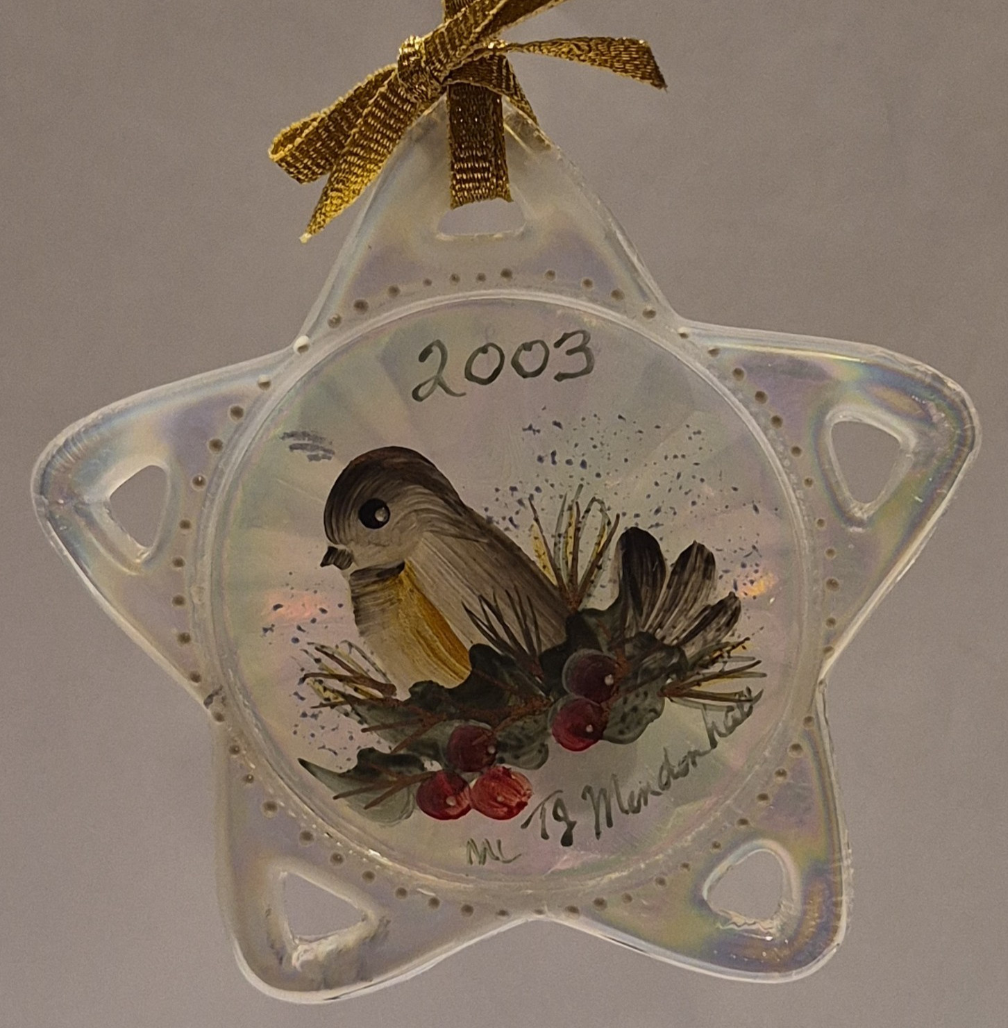 Fenton Handpainted Iridescent Glass Star Hanging Bird Christmas Ornament 2003
