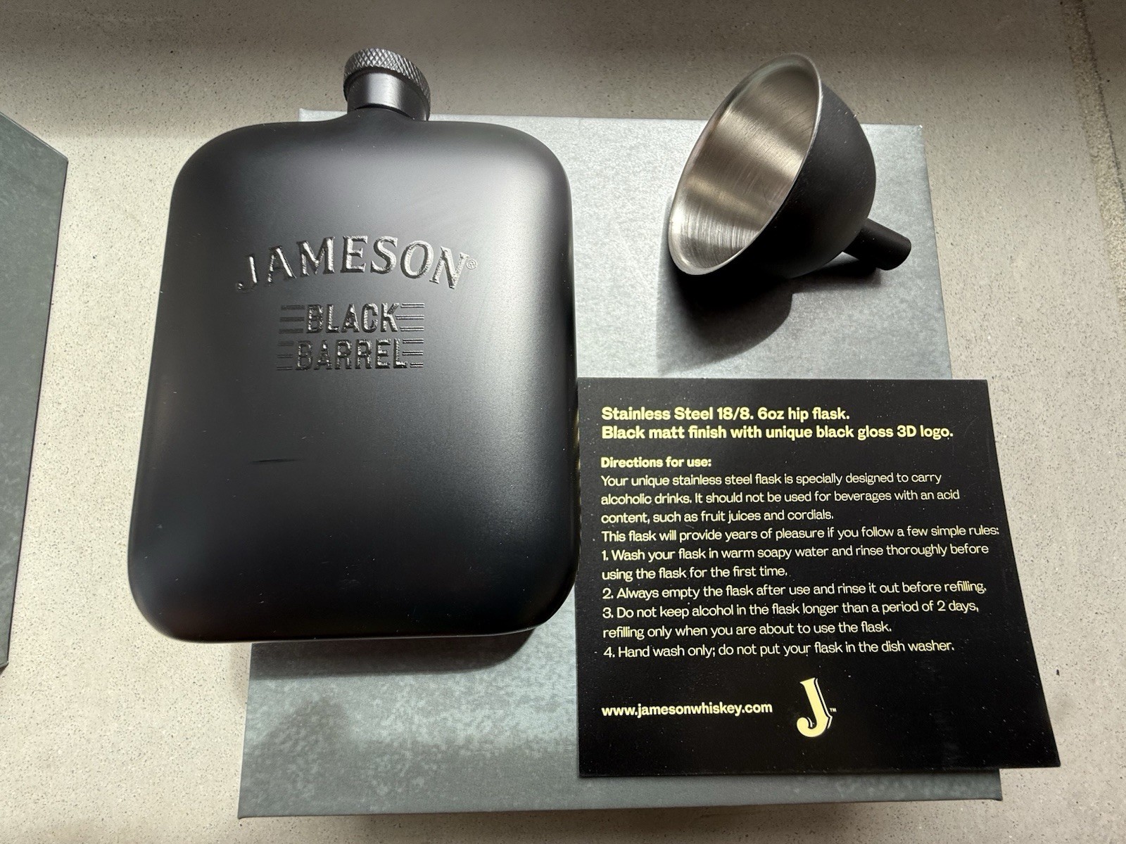 Jameson Irish Whisky Distillery Black Hip Flask & Funnel Gift Set
