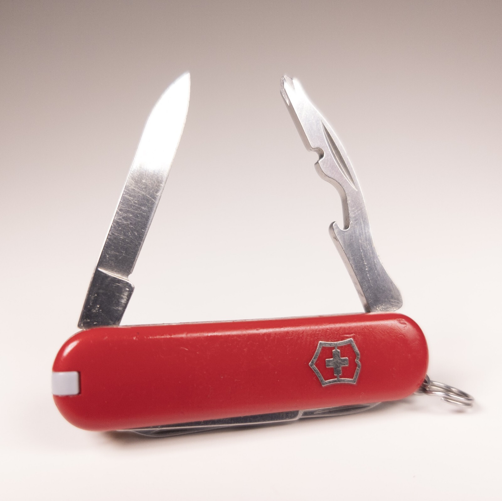 Victorinox Rambler 58mm Swiss Army Knife Red