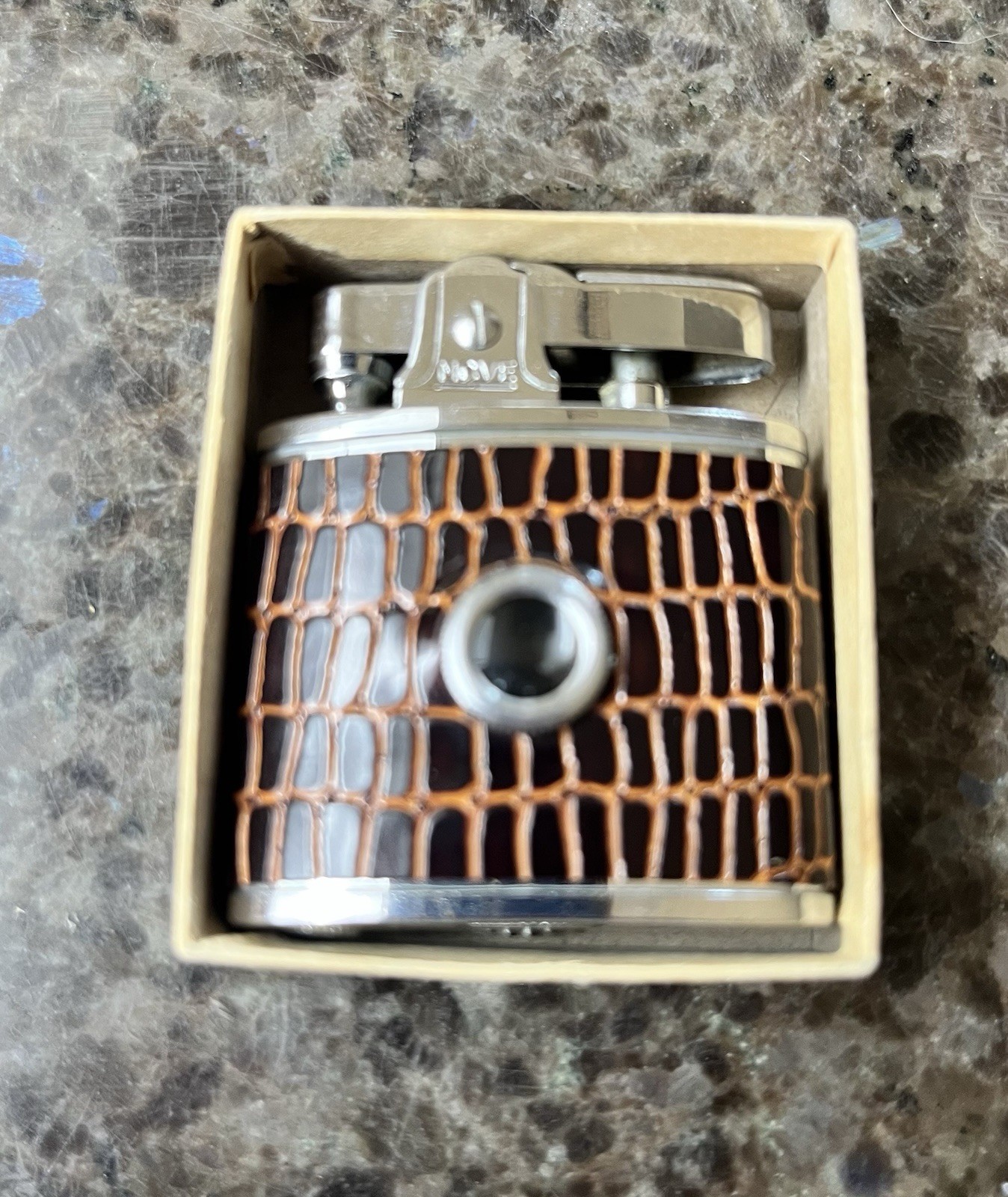  1950’s VINTAGE PIN UP PEEP SHOW-Move VIEWER LIGHTER Beamco Master Cell