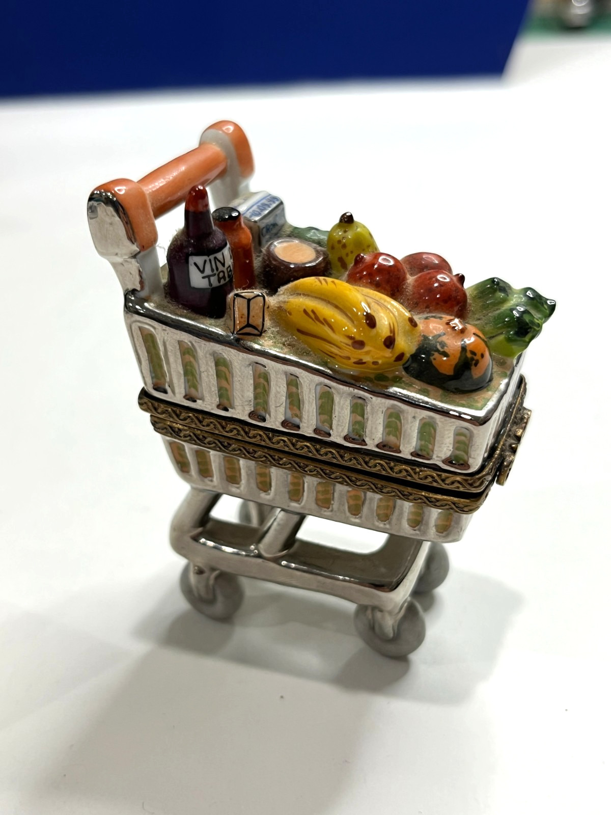 Rochard Limoges France Hand-Painted SHOPPING CART Porcelain Trinket Box DS56