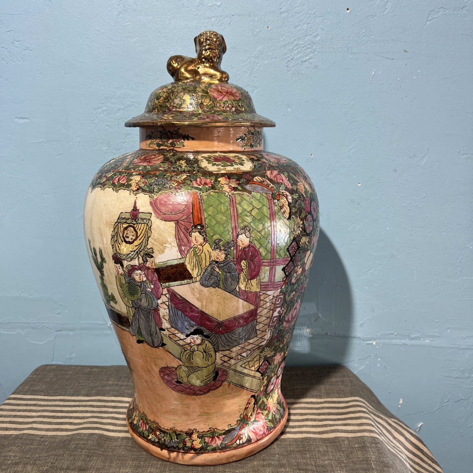 Large Chinese Famille Rose Temple Jar w/ Lid – 19th C Export Style