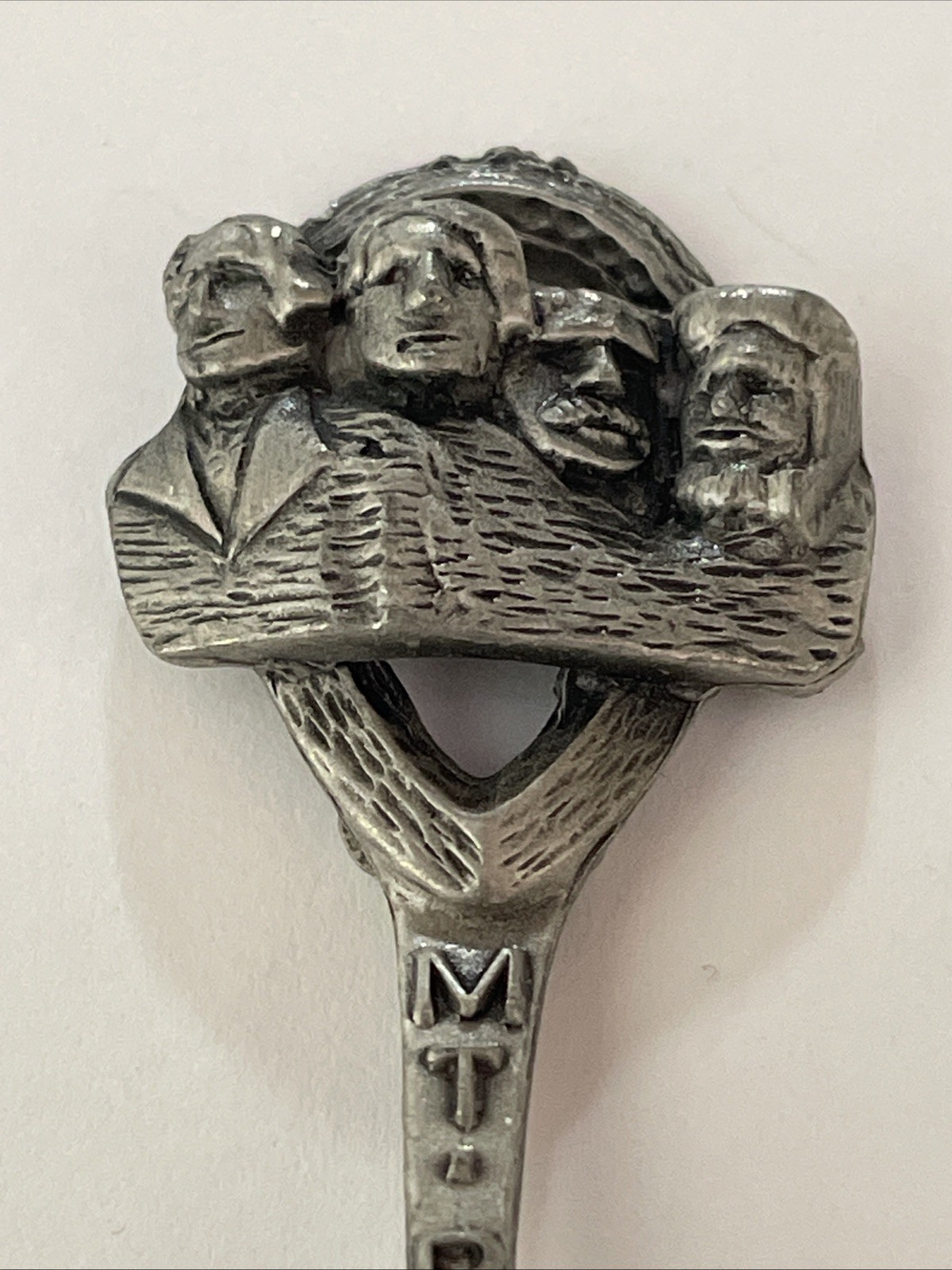 MT Rushmore Pewter Vintage Souvenir Spoon Collectible MT Rushmore Pewter Vintage Souvenir Spoon Collectible