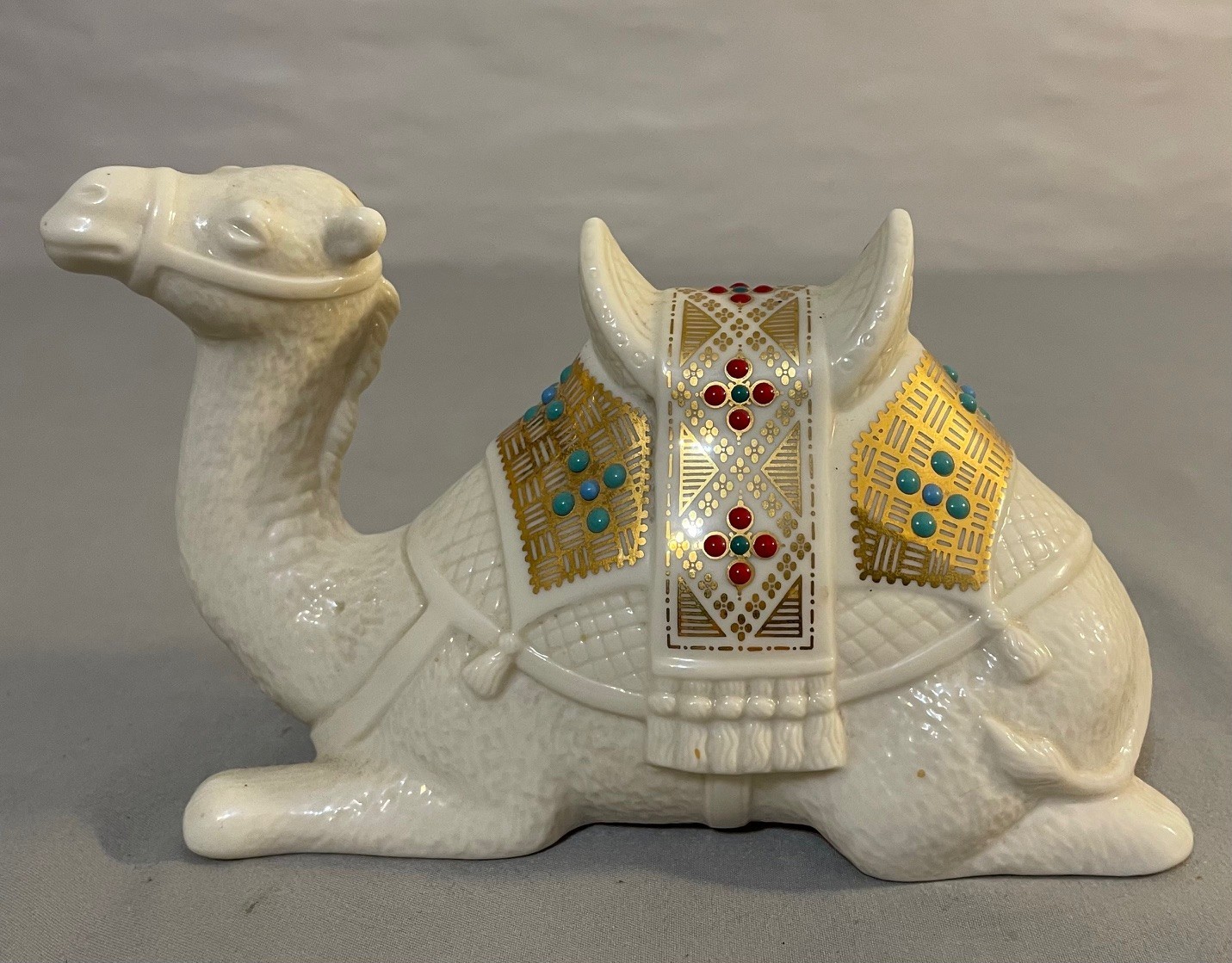 LENOX CHINA JEWELS COLLECTION Nativity Kneeling/Laying Camel 1994 LENOX CHINA JEWELS COLLECTION Nativity Kneeling/Laying Camel 1994