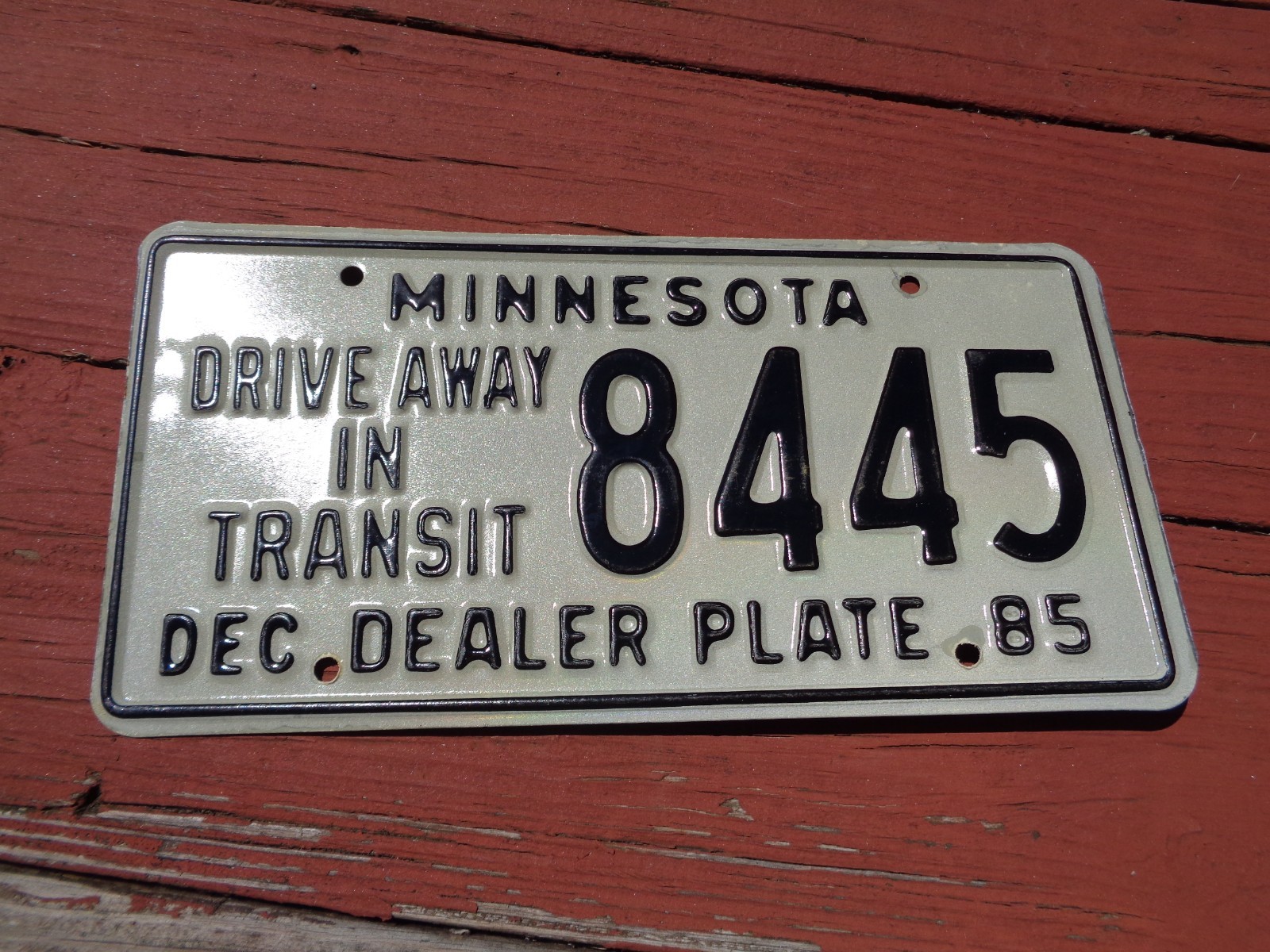 Vintage 1985 Minnesota Drive Away In Transit Dealer License Plate 8445 MN Tag