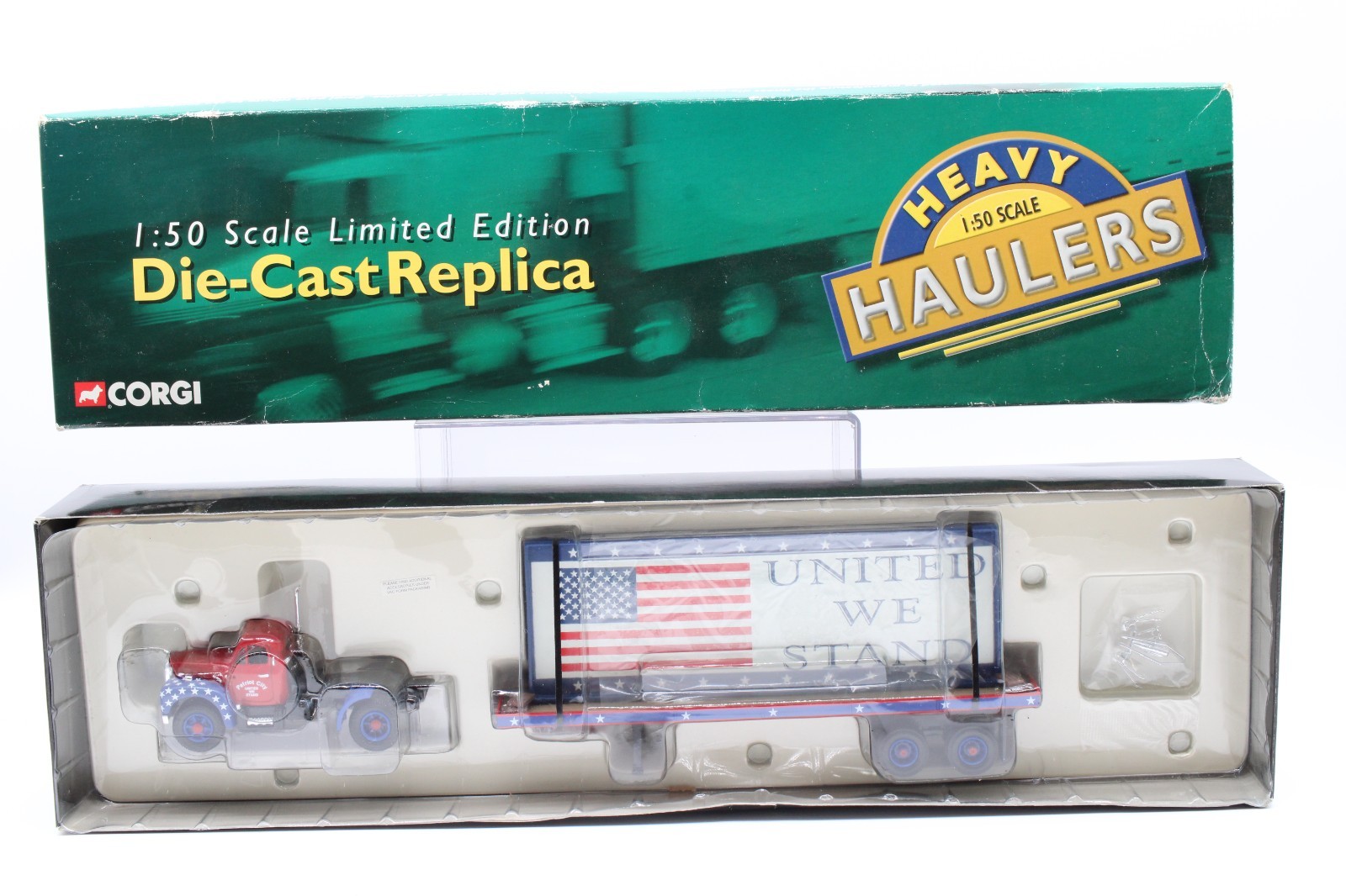 Corgi PATRIOT CITY 1:50 LTD ED B Mack  w/ Trailer & Sign United We Stand