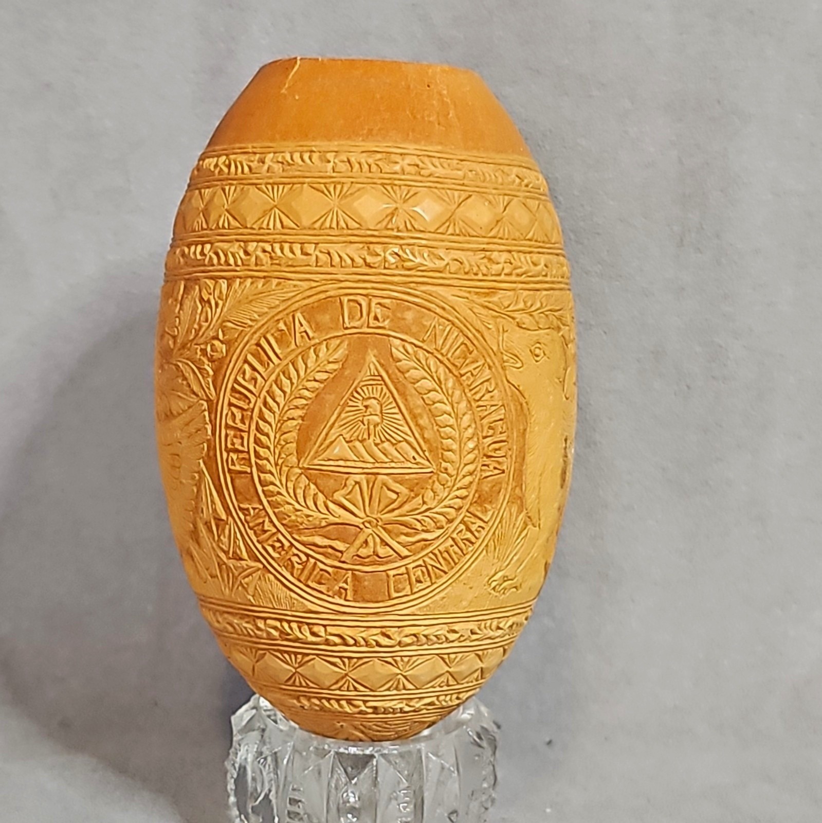 Vintage Hand Carved Nicaraguan Gourd Art - National Coat of Arms Jícara Folk Art
