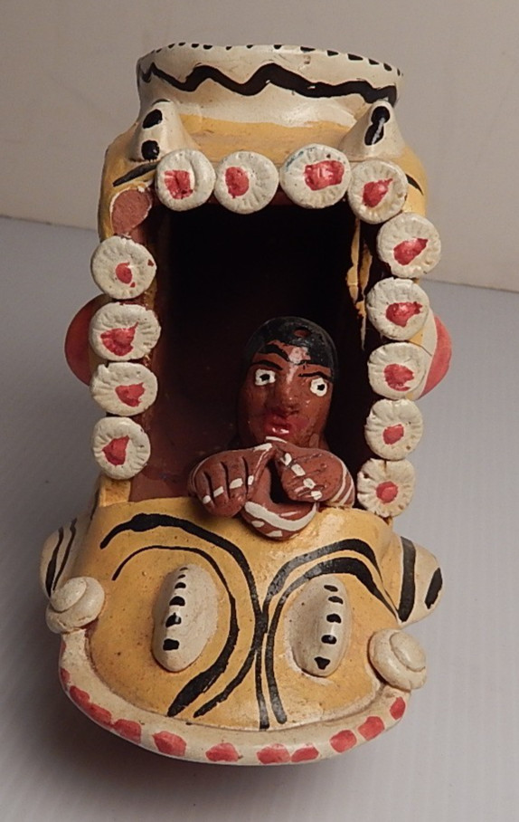 Vintage Cute Candelario Medrano Pan Dulce Vender Sculpture Folk Art Pottery Vintage Cute Candelario Medrano Pan Dulce Vender Sculpture Folk Art Pottery