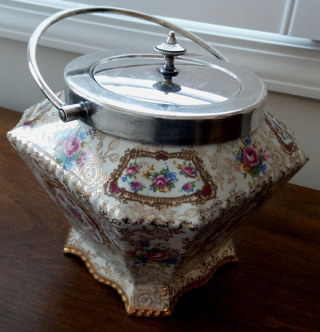 Antique Large James Kent Pompadour Silver Plated Lid Biscuit Jar England 1940