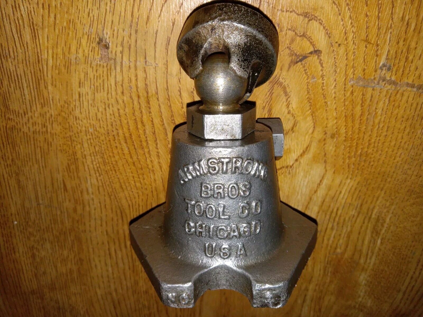 Vintage Armstrong Bros Tool Co machinist leveling screw jack collectible