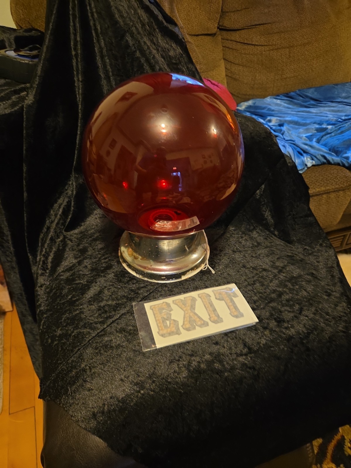 ANTIQUE LARGE RED EXIT GOLD LEAF GLASS GLOBE/ THEATER/POPCORN WAGON NICE