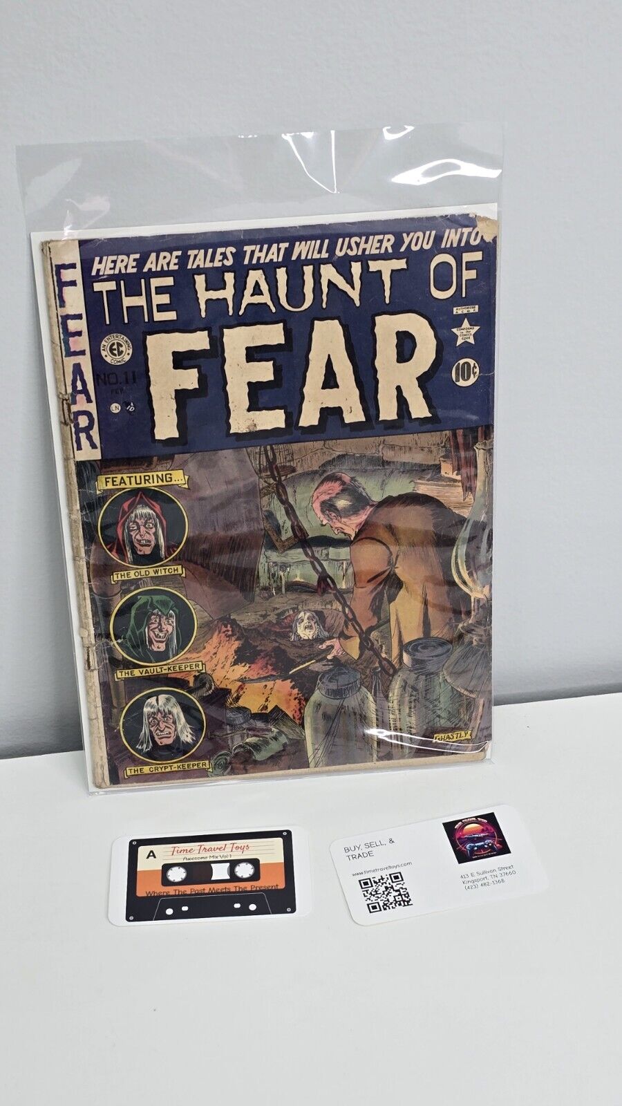 Haunt of Fear #11 1952-EC-Ingles horror burial cover-comic book