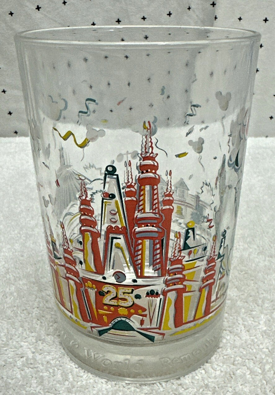 McDonalds The Magic Of Walt Disney World Donald Duck 16oz Glass circa 1996