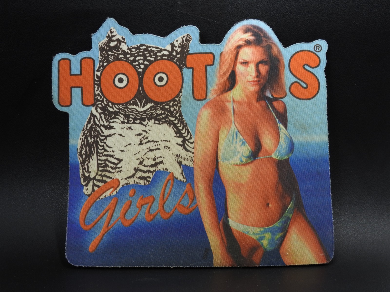 Vintage Hooters Girls Mouse Pad Bikini Model Owl Logo Restaurant Advertising
