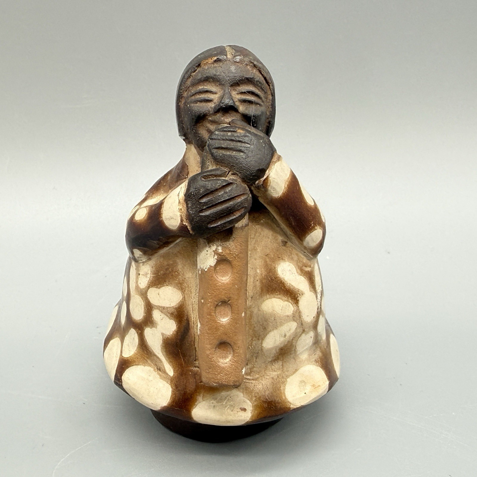 Peru Chulucanas Round Woman Playing The Flute Figurine Folk Art Pottery 3”
