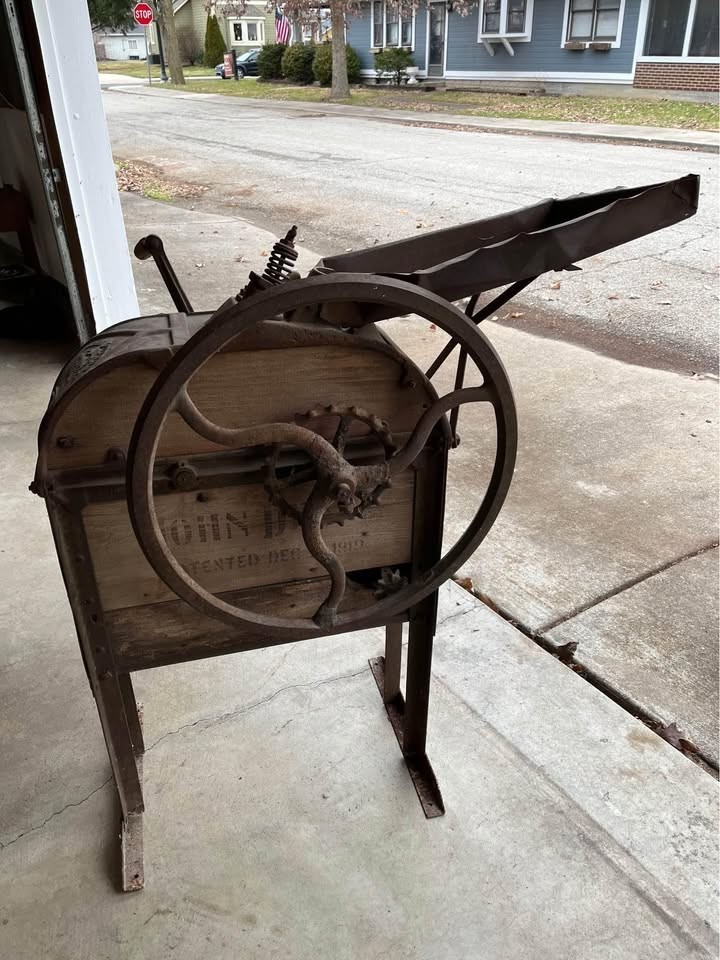 Antique John Deere No. 1 Hand-Crank Corn Sheller c.1915 Working [PICKUP ONLY]