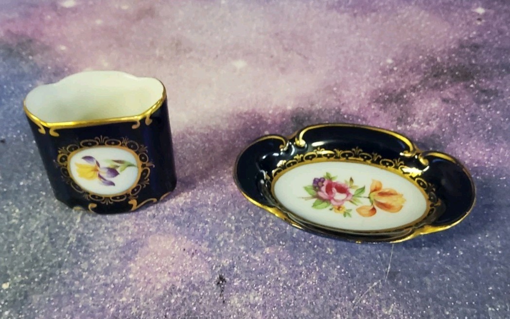 VTG Echt Cobalt Blue /Gold Floral Porcelain Trinket Dish & Holder