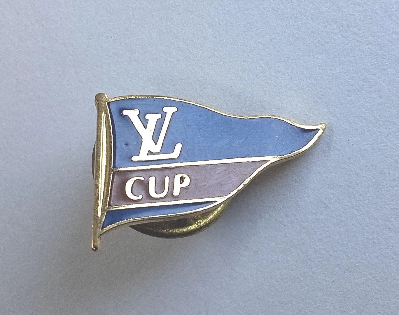 Louis Vuitton Yacht Pinback Pin Enameled Racing Cup Lapel Badge France Vtg .75\