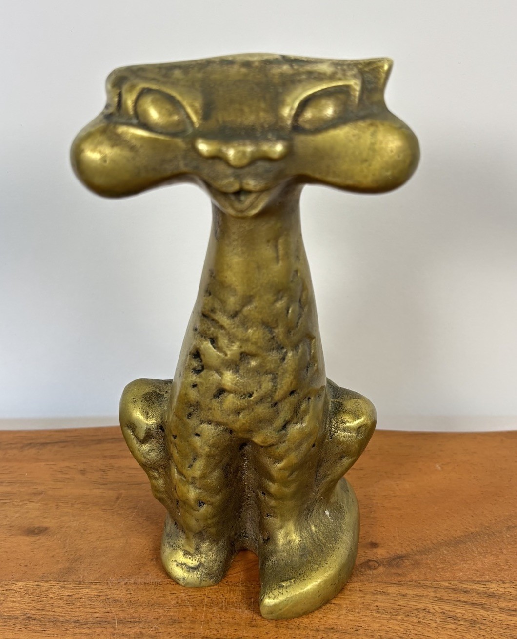Vintage Peerage MCM Brass Cat Figurine Statue Smiling Big Cheeks Heavy Rare