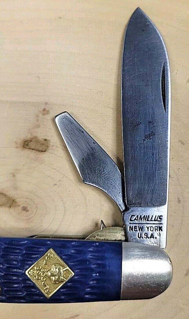 Vintage Camillus New York USA Official Cub Scouts BSA Knife Blue Delrin Handles