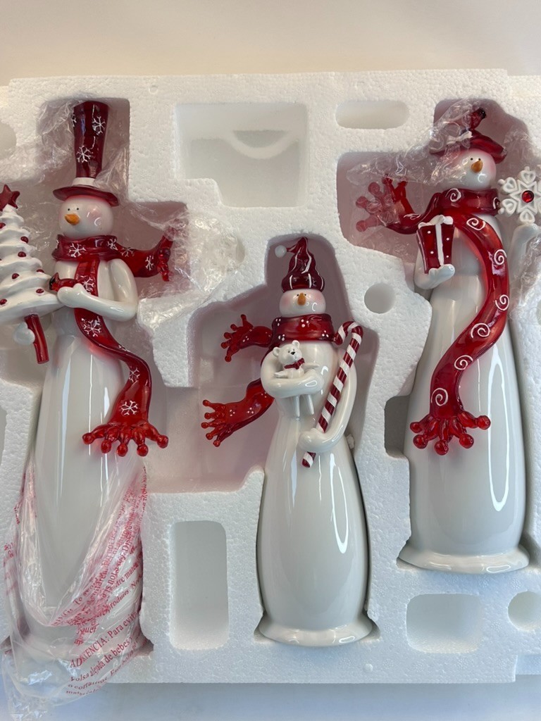 Traditions 3 Piece Porcelain Snowman Family  Christmas Decor Set w Box