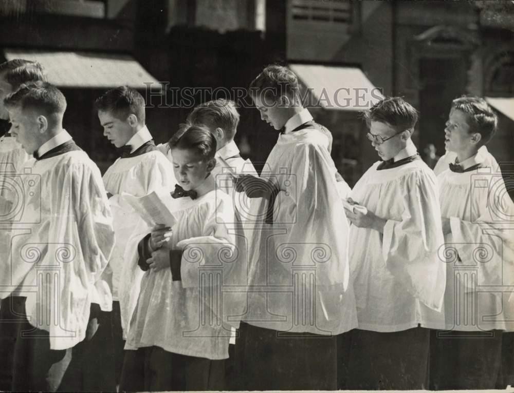 Press Photo Choir Boys at St. Andrews Church of England in Sydney, Australia