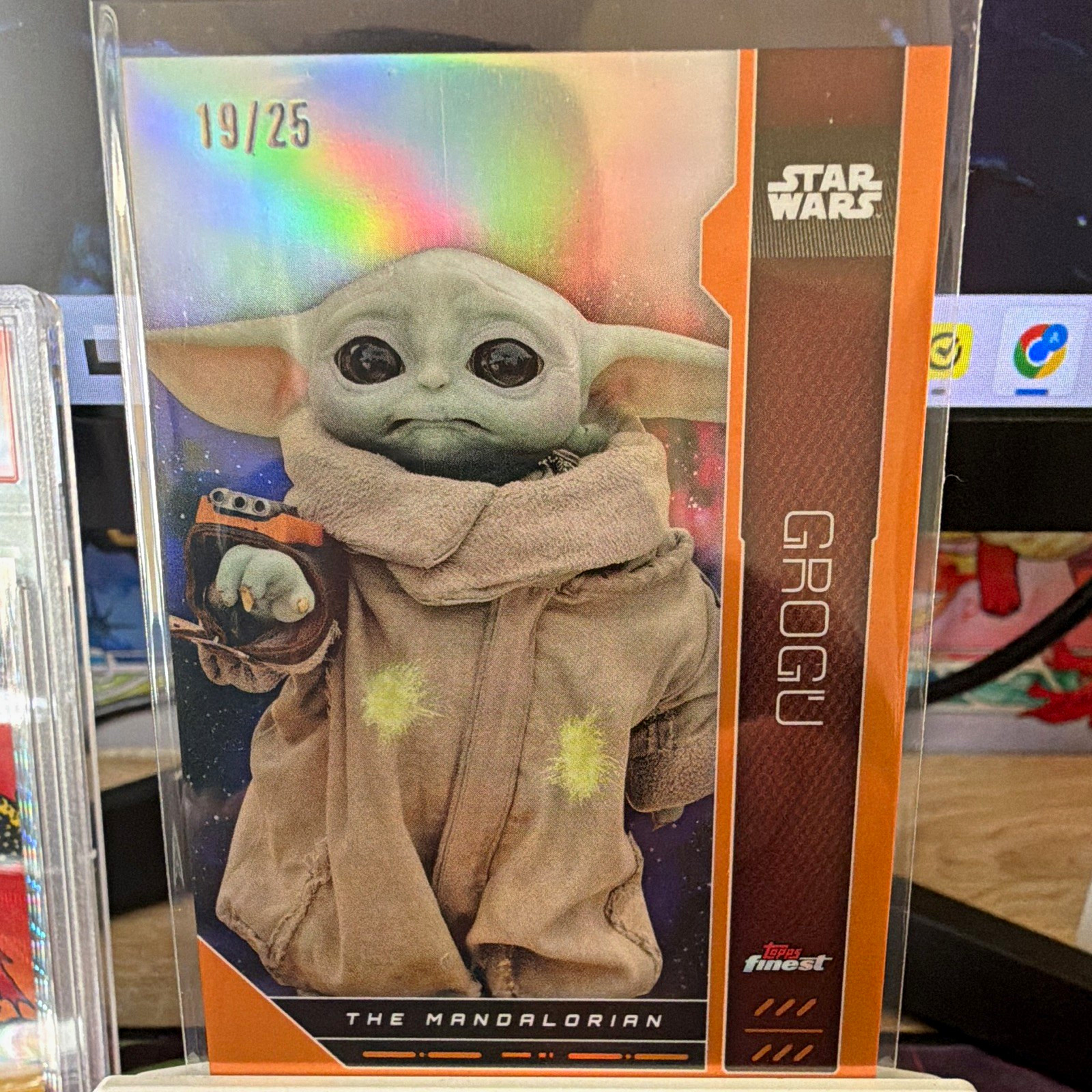 Topps 2024 Finest Star Wars The Mandalorian Grogu #FN-95 Serial Numbered 19/25