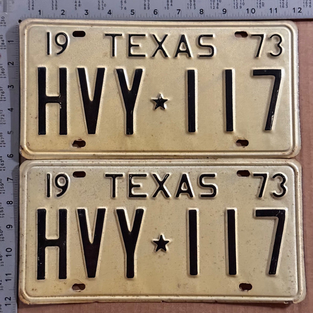 1973 Texas license plate pair HVY-117 YOM DMV HEAVY METAL 23821 1973 Texas license plate pair HVY-117 YOM DMV HEAVY METAL 23821