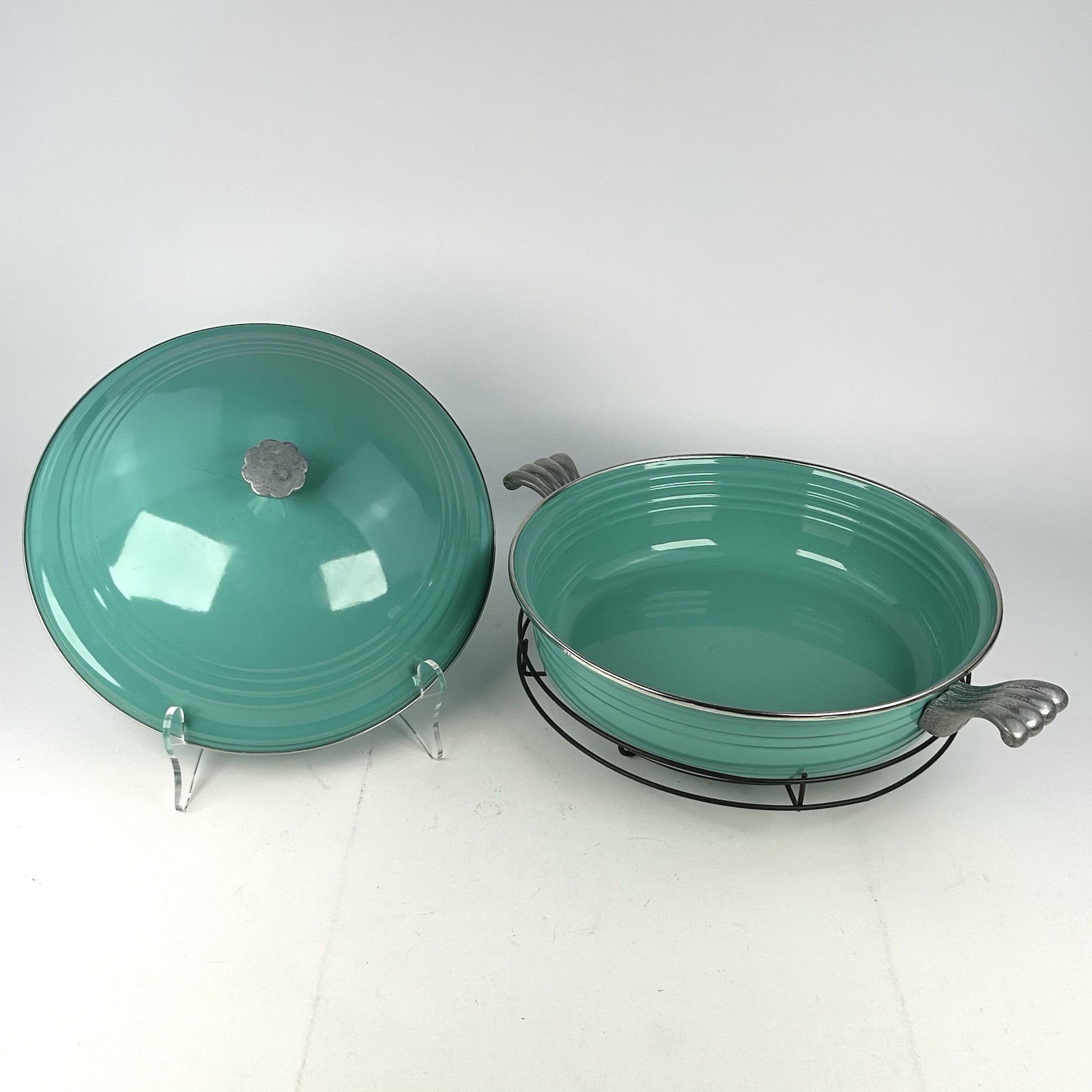 Fiestaware Turquoise Enamel Buffet Casserole w/ Lid 4 Quart 1998 Homer Laughlin