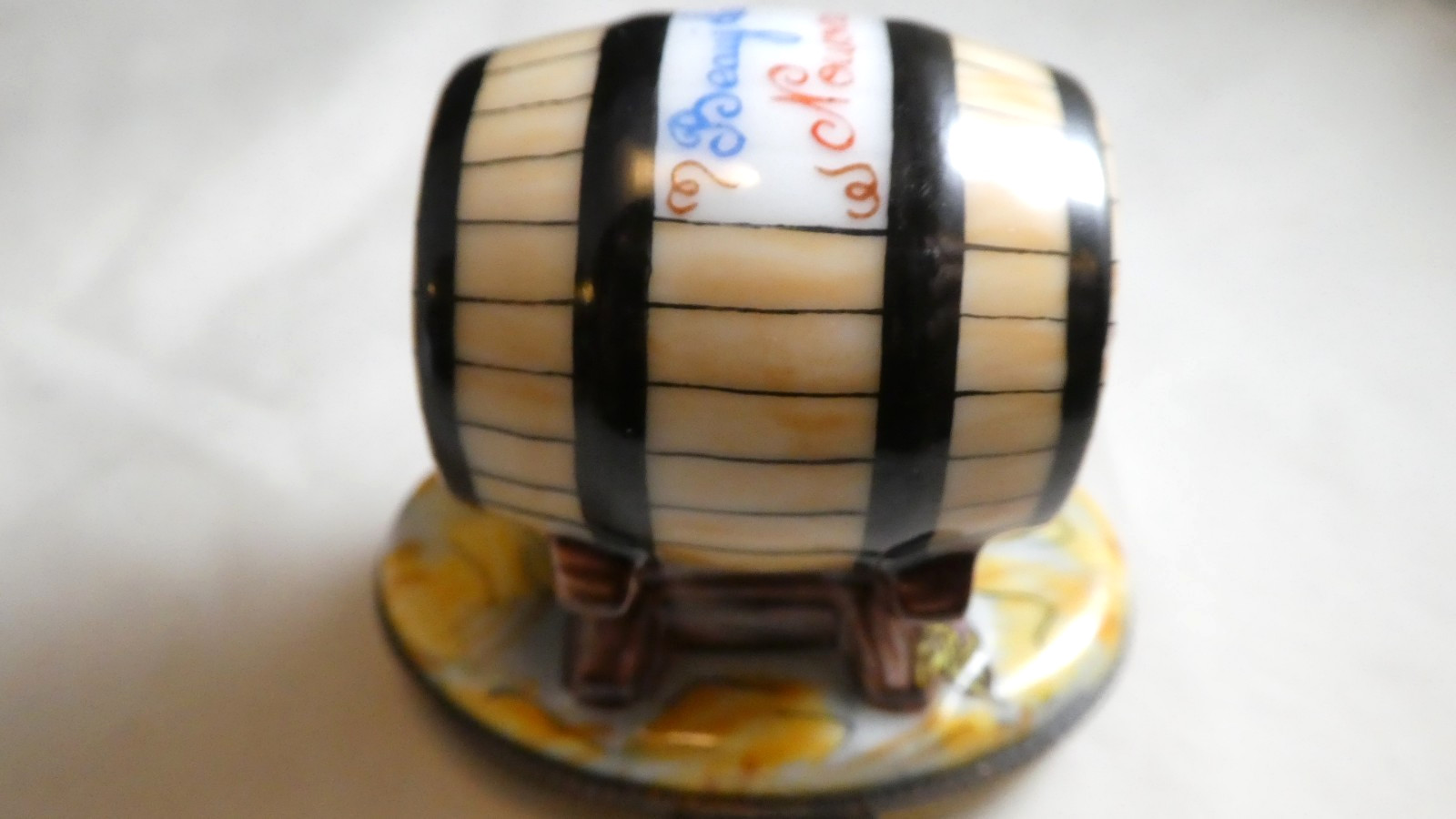 Limoges France Peint Main Hand Painted Barrel Trinket Box Hinged  Stand ROCHARD