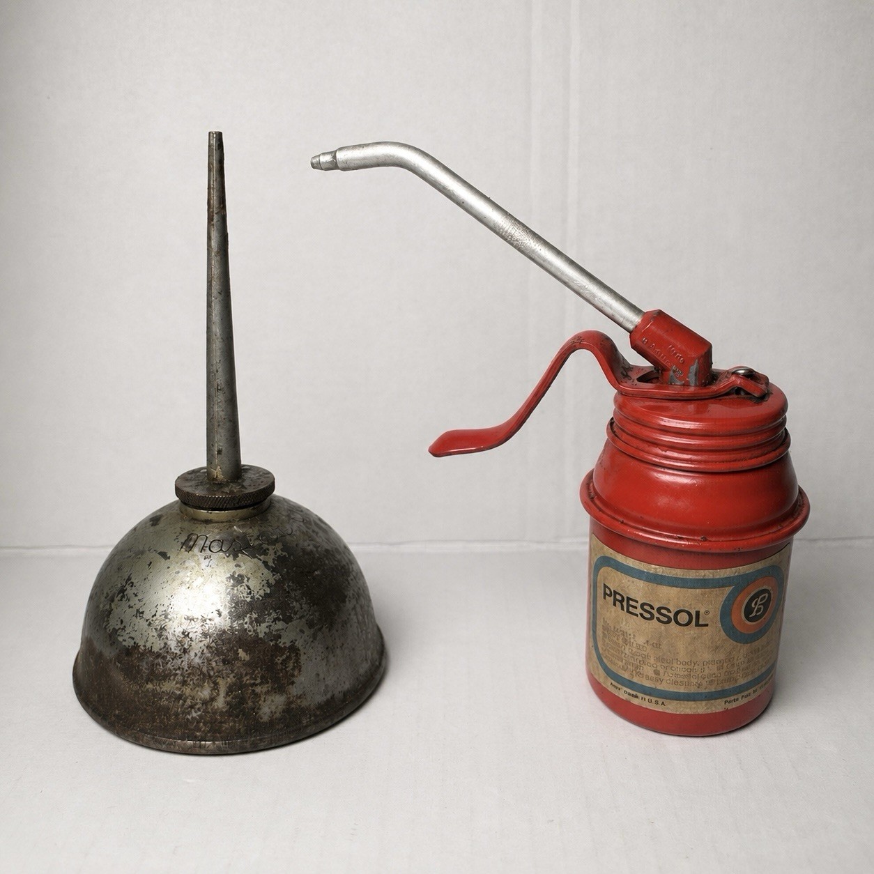 Vintage Dutton-Lainson Master Oiler Thumb Pump-Pressol Red Trigger Pump-Garage-2