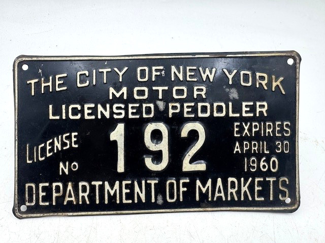 New York City Motor  Licensed Peddler  plate 1960 DEPT OF MARKETS