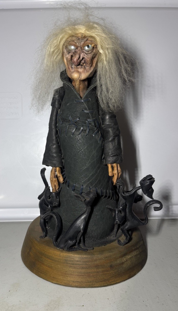 Crazy Cat Lady Halloween Witch Sculpture Figure w/ cats Leather OOAK Medusa Wood