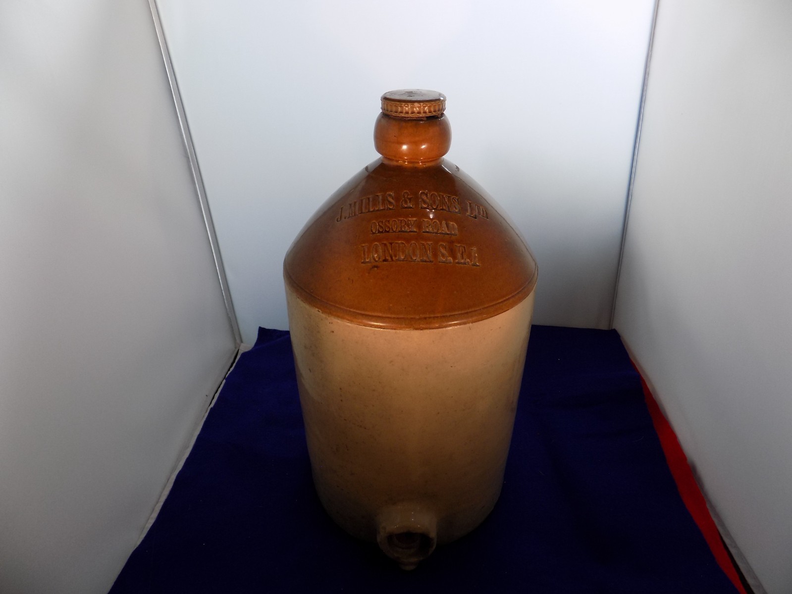 Vintage Stoneware J.Mills & Sons LTD Ossory Road London S.E. 1. 1933