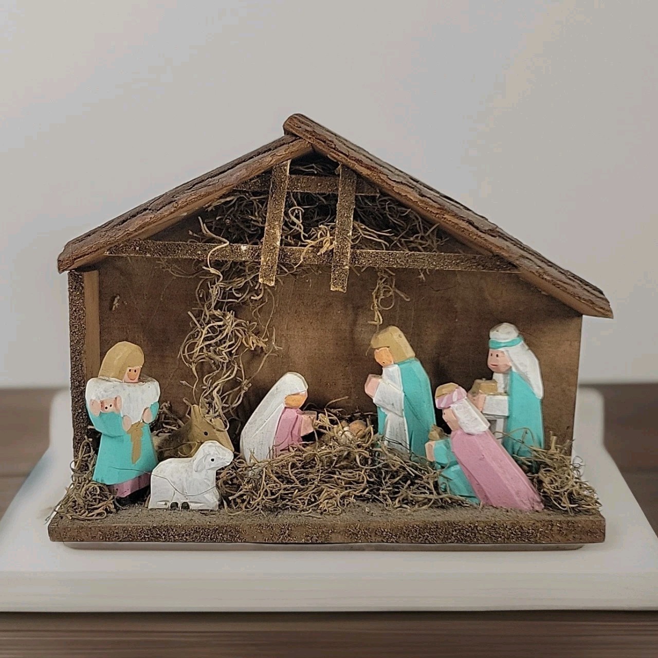 VTG Hand-Carved Wooden Nativity Set Wood Figurines Creche Compact Easy Christmas