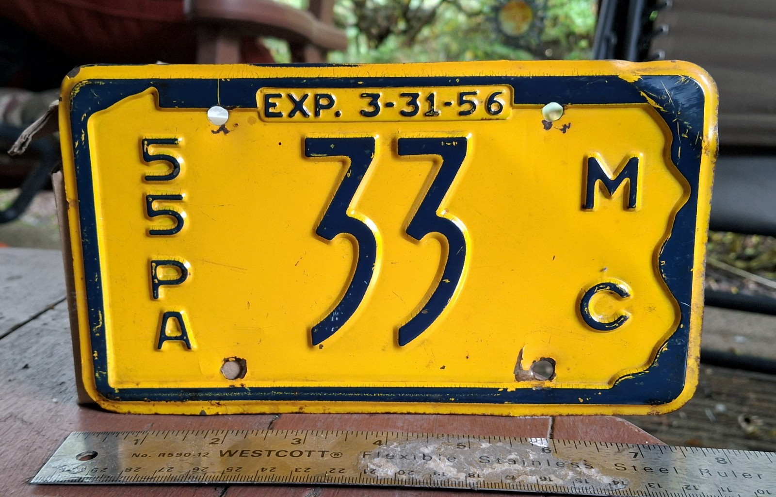 🏍 -  PENNSYLVANIA - 1955 motorcycle license plate number 33 - LOW all original