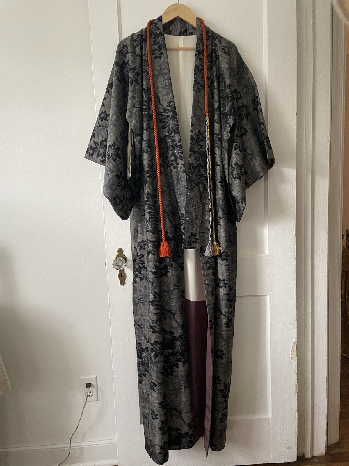 Vintage Japanese Men's Kimono Gray Kasuri Ikat Maple Leaf Autumn Hemp Ramie Asa