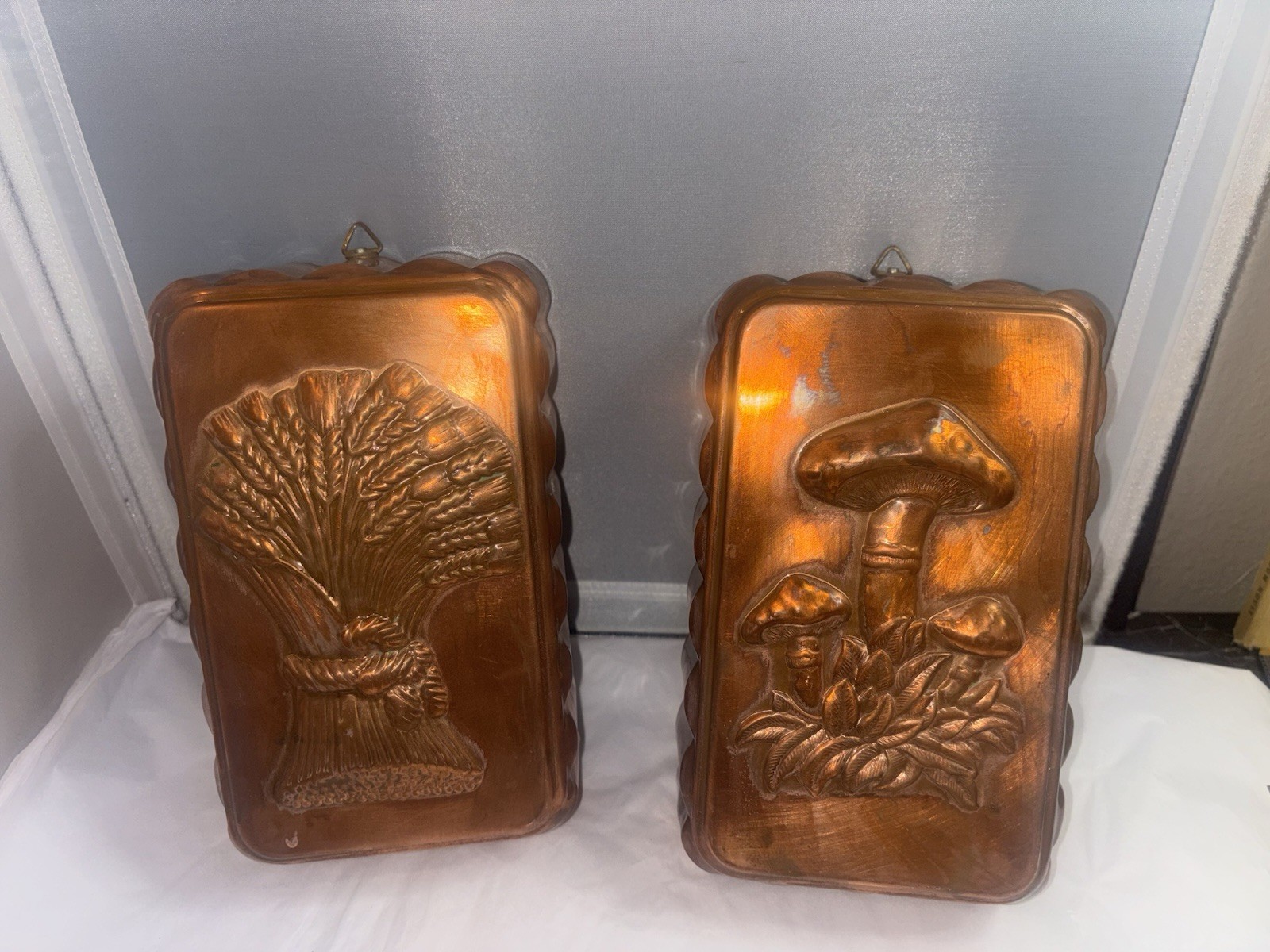 CHARMING VINTAGE WHEAT MUSHROOM MOTIF TIN LINE COPPER JELLY MOLD ORIGINAL PATINA CHARMING VINTAGE WHEAT MUSHROOM MOTIF TIN LINE COPPER JELLY MOLD ORIGINAL PATINA