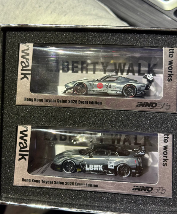 INNO Models 1/64 Hong Kong Toycar Salon 2026 Dual Chase Set