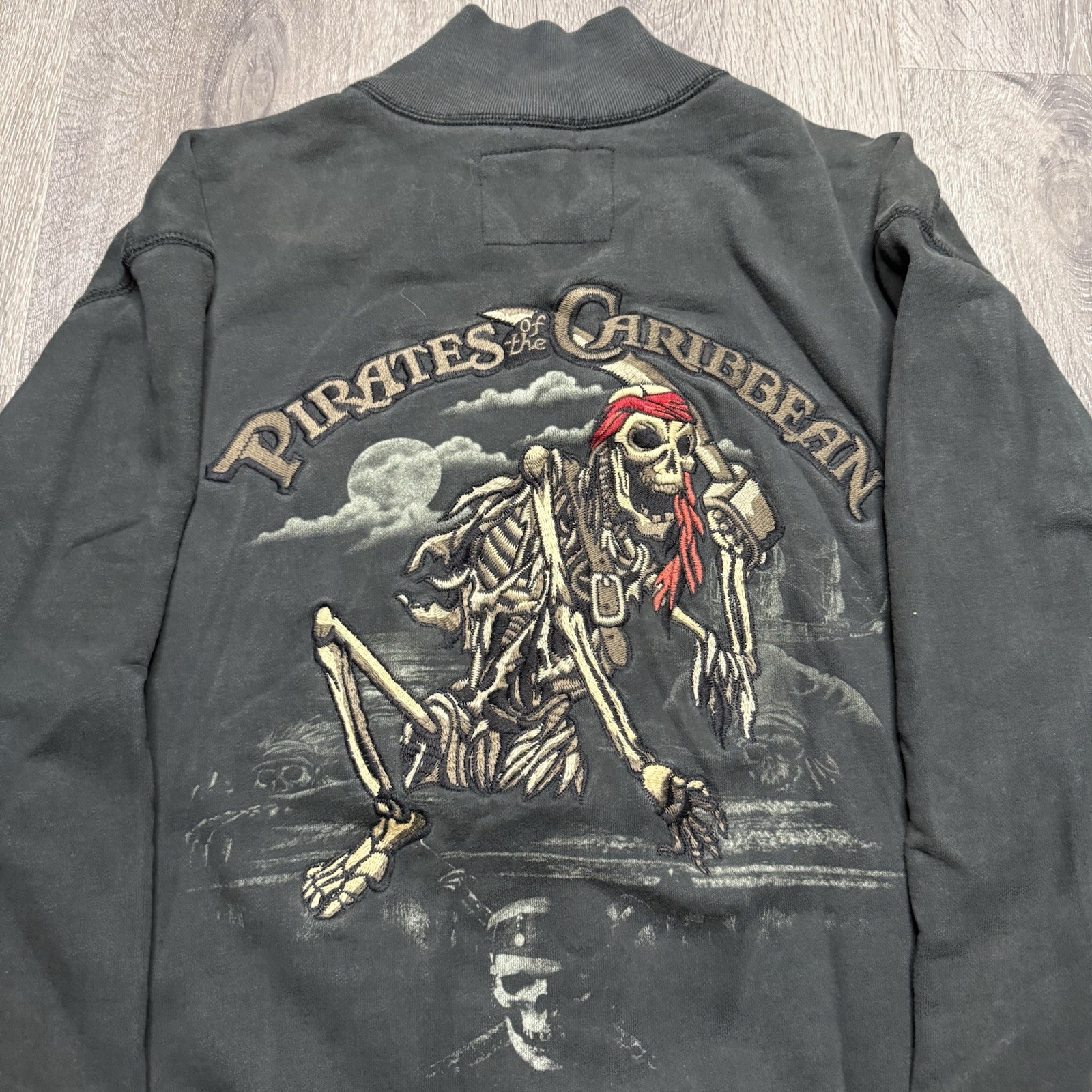 Disneyland Pirates Of The Caribbean Jacket 1967 Original Ride Full Zip Mens XXL Disneyland Pirates Of The Caribbean Jacket 1967 Original Ride Full Zip Mens XXL