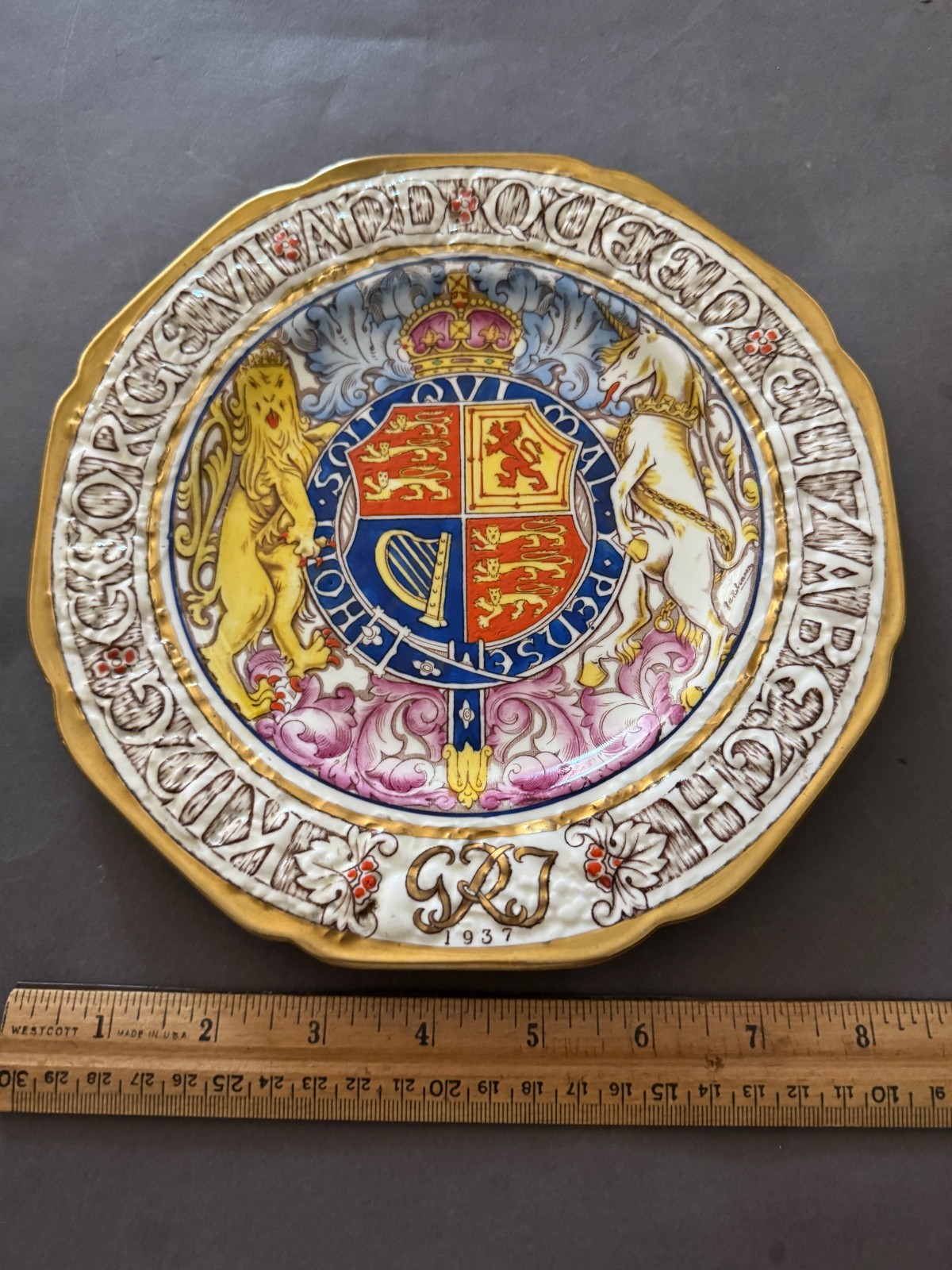 MAKE YOUR LOT ROYALTY & CORONATION TEACUP PLATE SOUVENIR VTG FLAT RATE SHIPPING