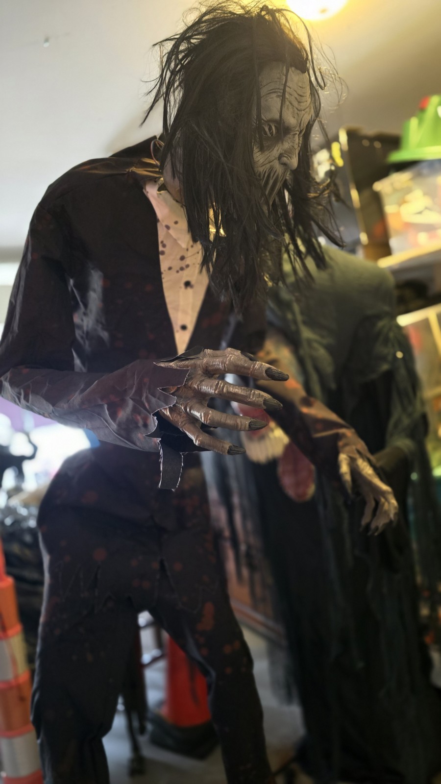8 Ft BOOGEYMAN ANIMATED Halloween Animatronic Holiday Prop Home Depot 2024