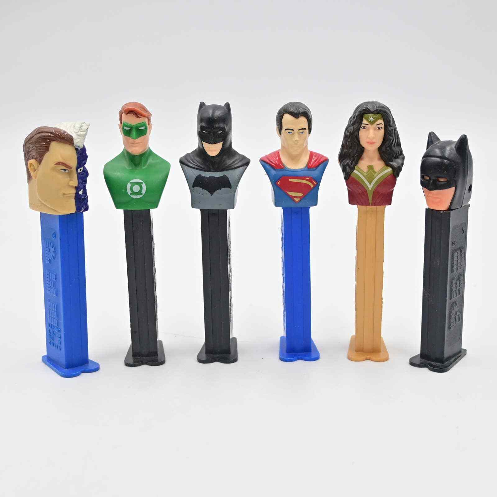 Superhero DC Pez Batman, Superman, Wonder Woman, Green Lantern, Two Faced Superhero DC Pez Batman, Superman, Wonder Woman, Green Lantern, Two Faced